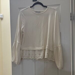 Cupio Cream Blouse with Lace Hem